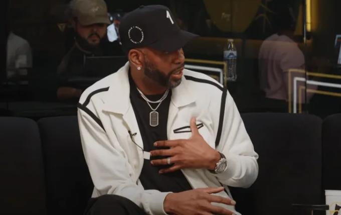 大反转，麦迪突爆争议发言！科比家人很欣慰，球迷：这才是兄弟情