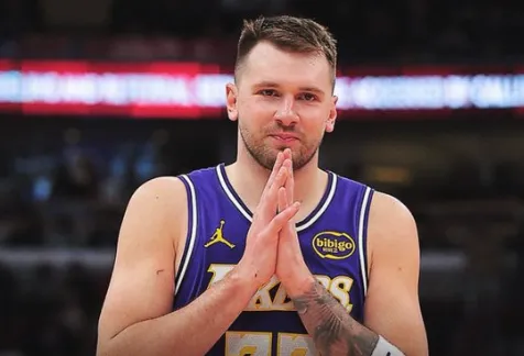 开云体育下载-东契奇生涯第20次砍下45+，超过了NBA历史上99.7%的球员